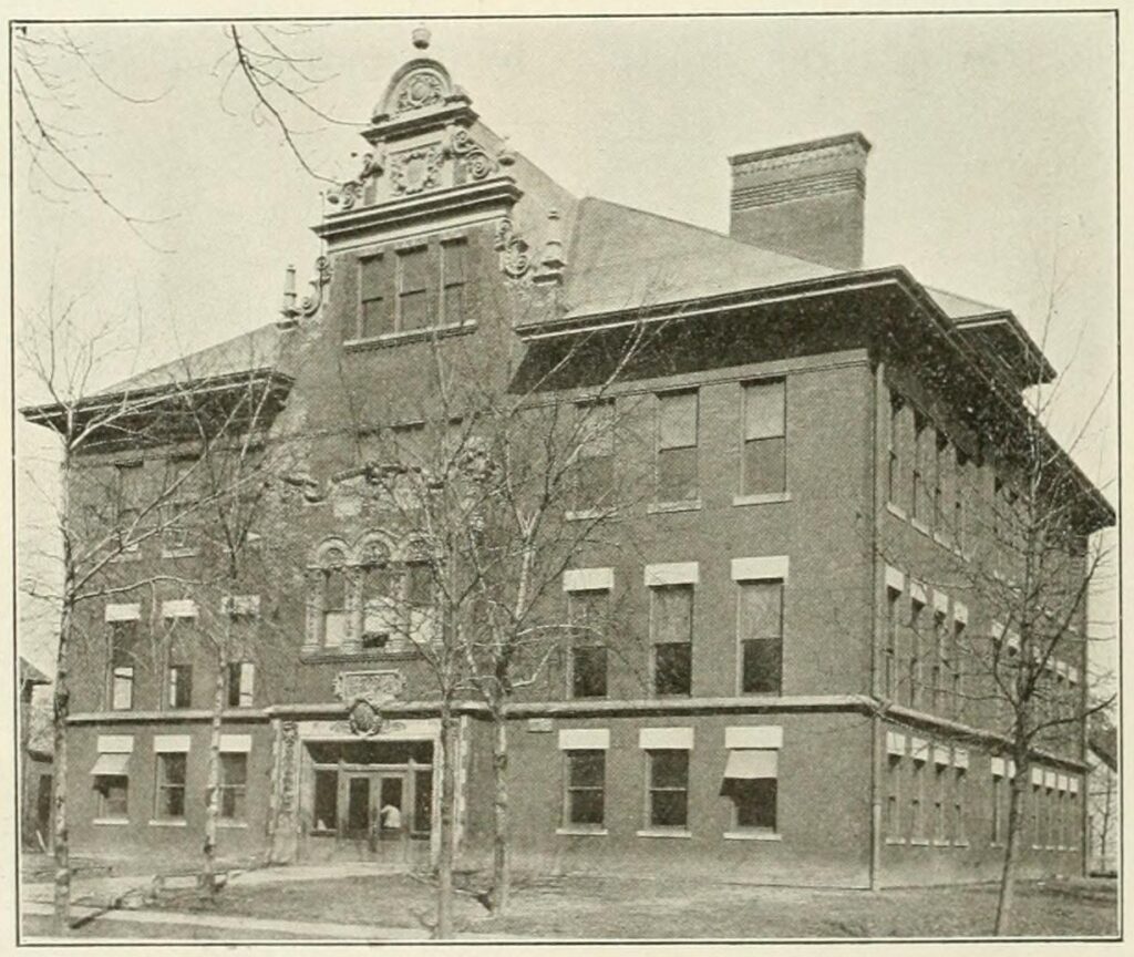 Ralph Plumb School